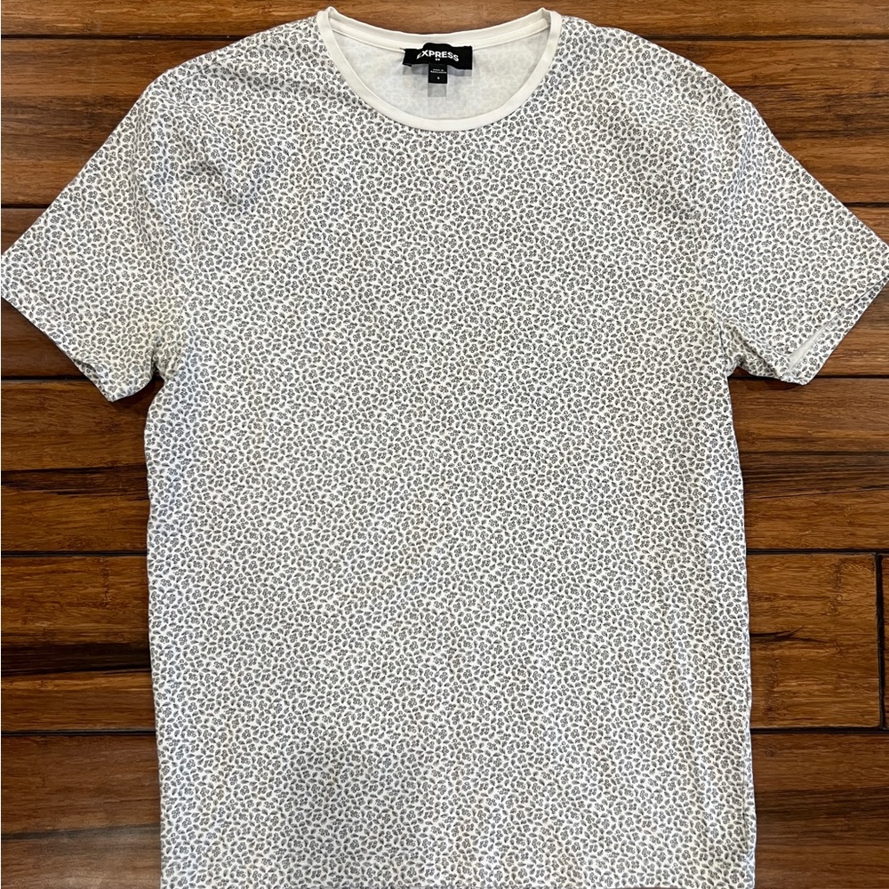 Men’s Sm Express t-shirt